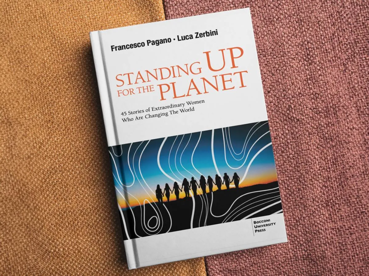 Una Terra launches its first book: Standing up for the Planet